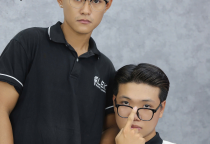 Học Vi&ecirc;n Nguyễn Quốc Huy Và Kiểu T&oacute;c Classic Side Part Tại LEK Barber Academy