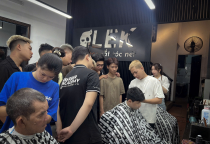 Kh&oacute;a học cắt t&oacute;c cấp tốc - Nhanh ra nghề c&oacute; thu nhập